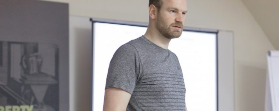 Социолог Григорий Юдин о том, почему люди выходят на улицы под угрозой уголовного дела