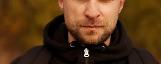 За «человека в черном»