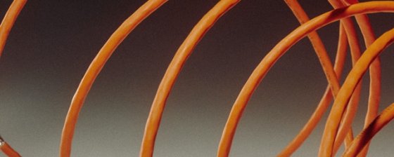 «Заложена атомная бомба»: как на противников войны заводят дела о «телефонном терроризме»