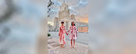 «Ужас и маразм»: задержания, семь суток ареста и три протокола за «кровавые» платья