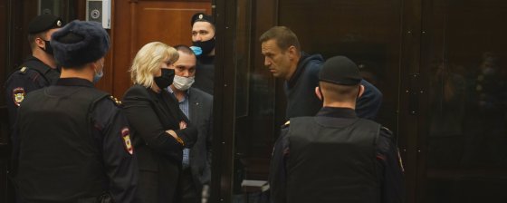 Суд отправил Алексея Навального в колонию. Итоги акций протеста 2 февраля