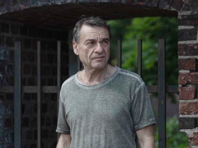      Игоря Барышникова сажают на 8 лет за «фейки». У него подозрение на рак, его матери — 96. Приговор убьет их обоих
    