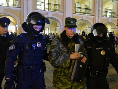      Протесты против мобилизации: задержания, суды и давление
    