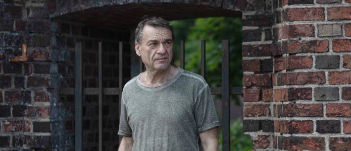 Игоря Барышникова сажают на 8 лет за «фейки». У него подозрение на рак, его матери — 96. Приговор убьет их обоих