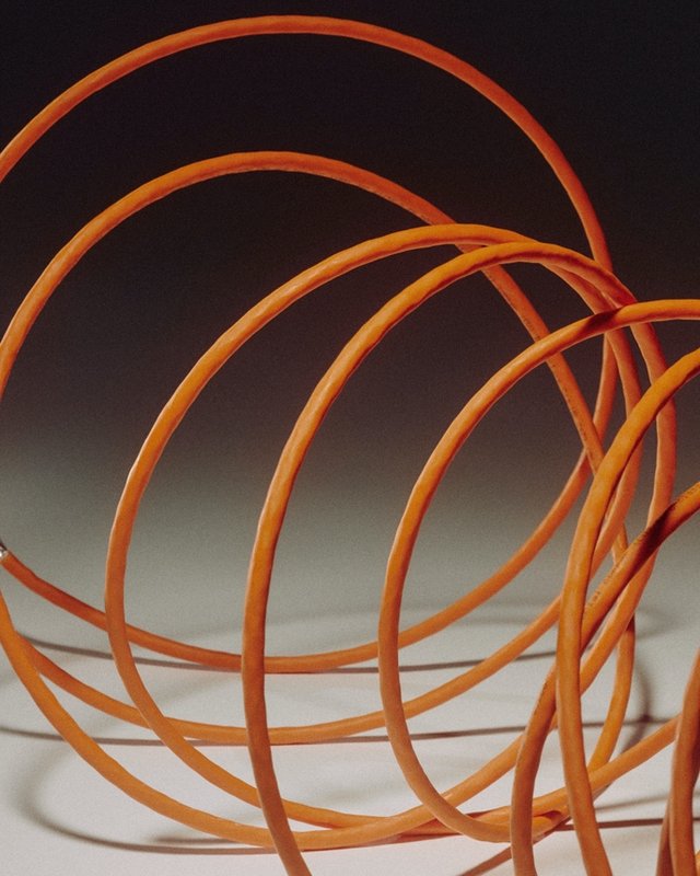 «Заложена атомная бомба»: как на противников войны заводят дела о «телефонном терроризме»