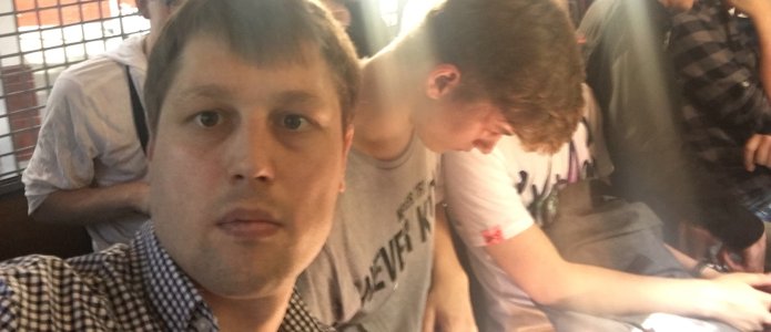 Обстоятельства травмы плеча: о задержании на «Он нам не царь»